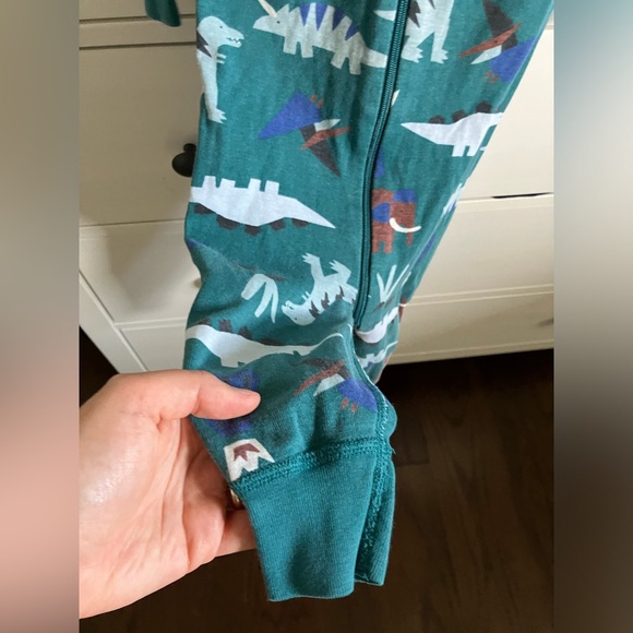 Hanna Andersson Dinosaur Onesie - Picture 5 of 6